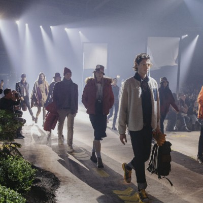 camel active德国柏林时装周沉浸式大秀震撼落幕